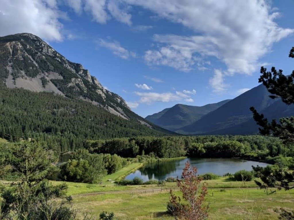 Retreat centers for sale for individual, couple and group retreats